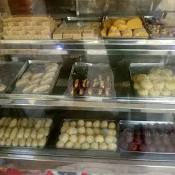 DWARIKA SWEETS