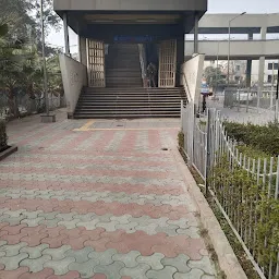 East Vinod Nagar Mayur Vihar 2 Metro Station