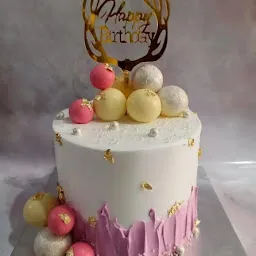 Easy Celebrations Best Cakes at Kapoorthala Aliganj | Online Cake Delivery Shop Lucknow