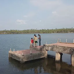 Edava Nadayara Kayal