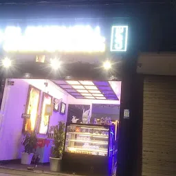 Elemental Cafe & Restaurant