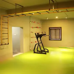 EQUINOX GYM THE COMPLETE BODY STUDIO| Gym in Cuttack| Fitness centre in Cuttack