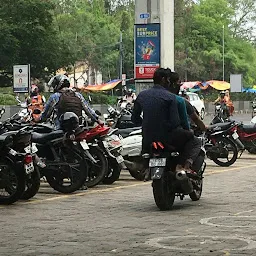 ESI Hospital Metro Station Parking