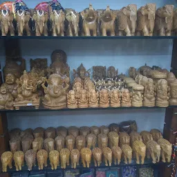 ETHNIC HANDICRAFTS