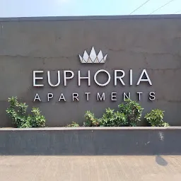 Euphoria Apartment