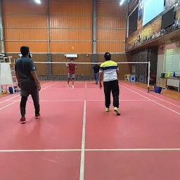 F2 badminton academy