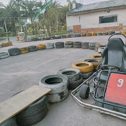 F2 Raceway