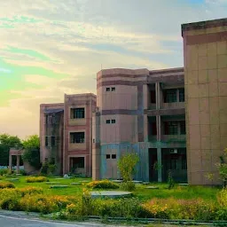 Faculty Of Engineering & Technology, University of Lucknow