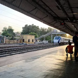 Fatehpur Railway Station