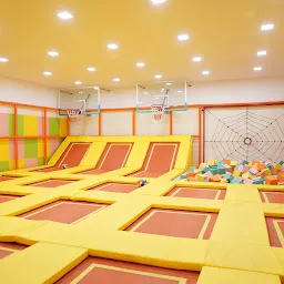 Feathers Trampoline park and gymnastics class