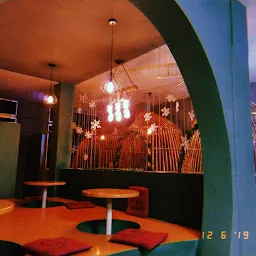 Feedbag Restaurant