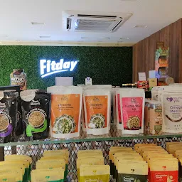Fitday - Jubilee Hills : Fitness & Wellness Store