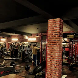 Fitless 2 Fitness Gym - Best gym in Khandari / Best gym in Dayalbagh / Best ladies gym in Agra