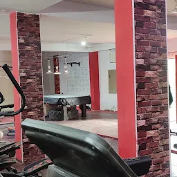 FITNESS CLUB