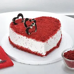 FNP Cakes - Cake Delivery in Satkartar Market, Jalandhar