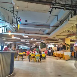Food Court Star Mall