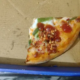 Foodie's Pizza