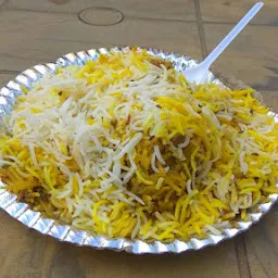 Foodine's Biryani Hut