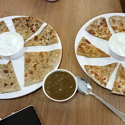 Foody Buddy - Panjabi | Mexican | Chinese | Fastfood Prahladnagar Ahmedabad