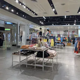 Forever 21 - Chandigarh, Mohali Road