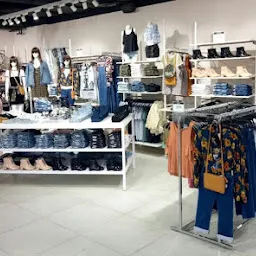 Forever 21 - Forum Sujana Mall, Kukatpally