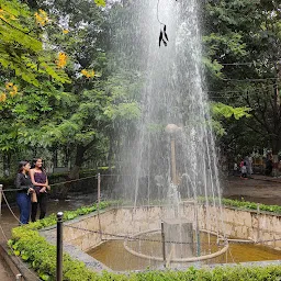 Fountain Zoo