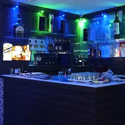Free Time Bar & Restaurant