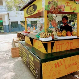 Fresh juice and fast food corner