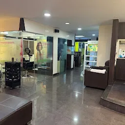 Funk Salon Begumpet