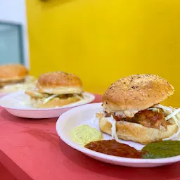 Fusion Samosa Burger