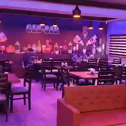GabBar Bar & Restaurant