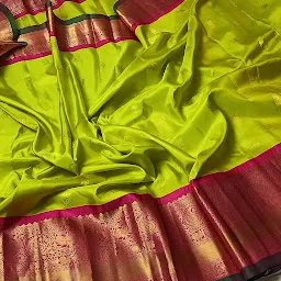 Gadwal Handloom sarees
