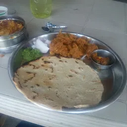 Gajanan Dhaba N Jhunka