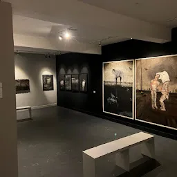 Gallery1000A
