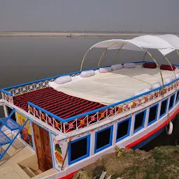 Ganga Boat Ride & Cruise