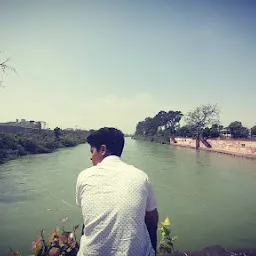 Ganga Ghaat Of Singh Dwar