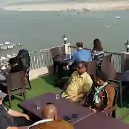 Ganga View Cafe & Restaurant
