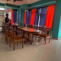 Ganpati cafe & Restaurant