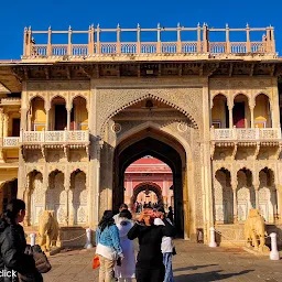 Gate to inner palace