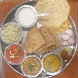 Gauri Restaurant