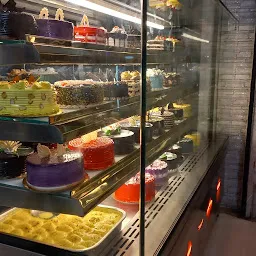 Gayatri Restaurant and Cake Shop