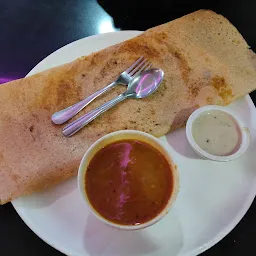 Gayatri Shri Fast Food and Parlour