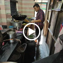 Gayatri snacks and tea stall