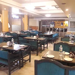 Gazal Resto & Bar @ Hotel Sargam