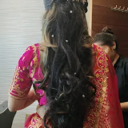 Geetanjali Salon