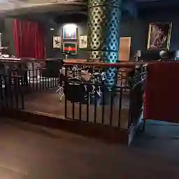 George The Irish Pub