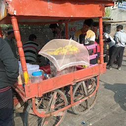 घनश्याम पोहा एंड पकौड़ी भंडार