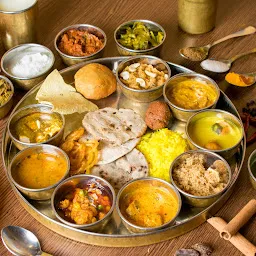 Ghoomar Traditional Thali - Connaught Place