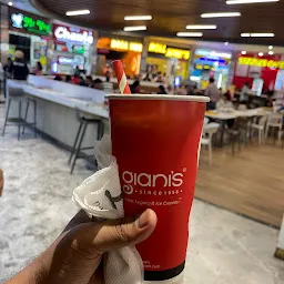 Gianis Ice cream