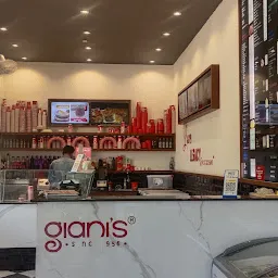 Gianis Ice Cream Shiv Chowk